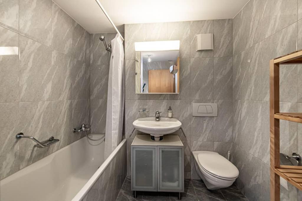 Prada 2 Apartment Flims Ngoại thất bức ảnh