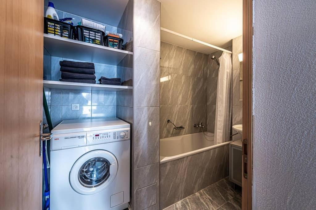 Prada 2 Apartment Flims Ngoại thất bức ảnh
